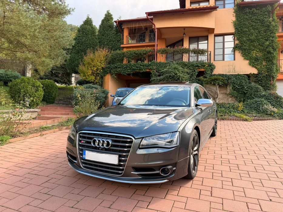Audi S8 700 hp 2013