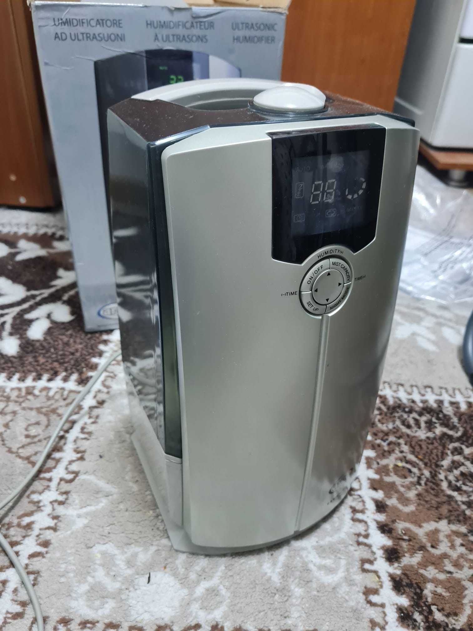 Umidificator de aer Argo Hydro Digit, Rezervor 4 l Pret negociabil!