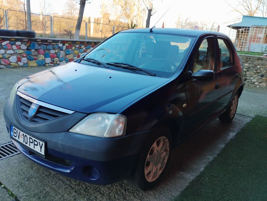 Vând Dacia Logan 2008