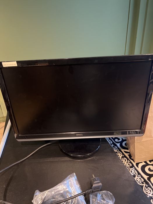 Продам монитор DELL