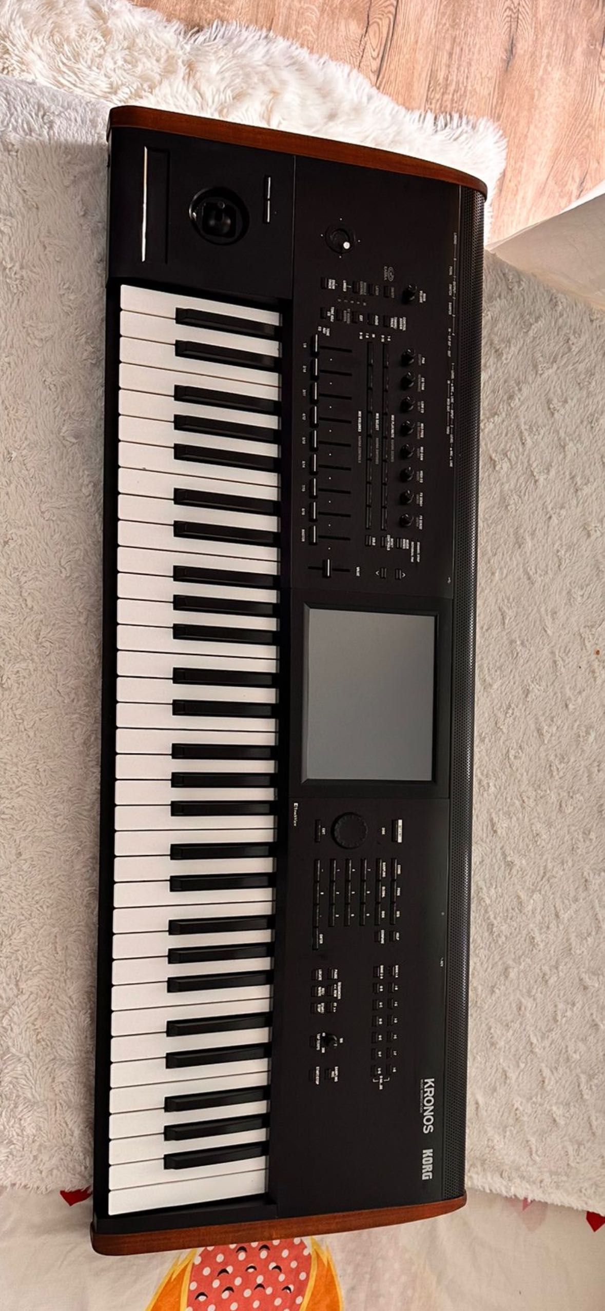 Korg Kronos 2 61 кл.