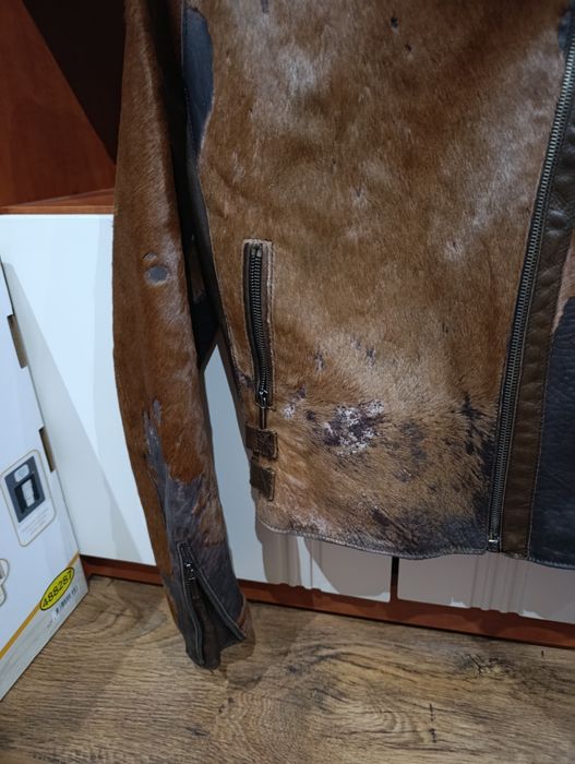 Яке кожено от естествен косъм отговоря на s/m