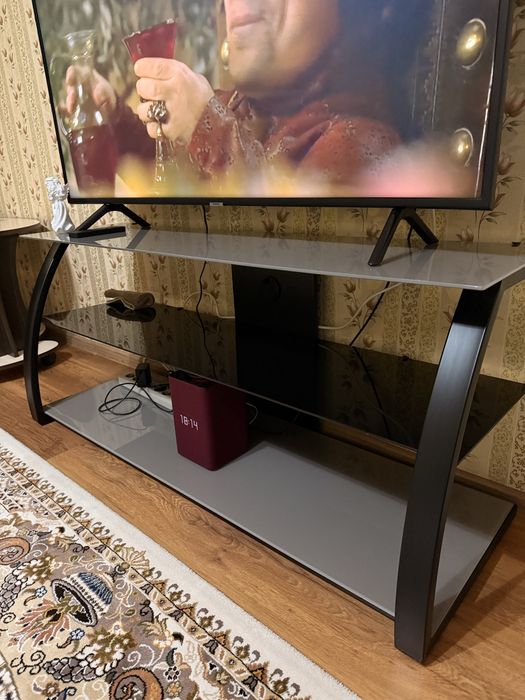 Тумба под телевизор