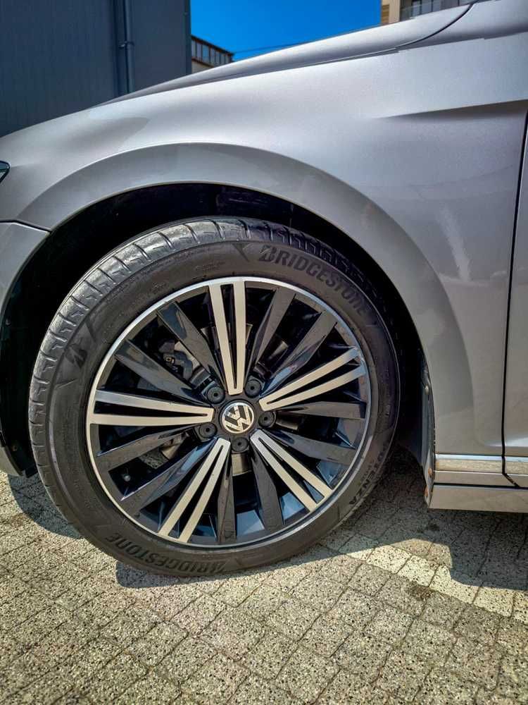 VW Passat (B8) Highline 2.0TSI (290Hp) DSG6 FWD