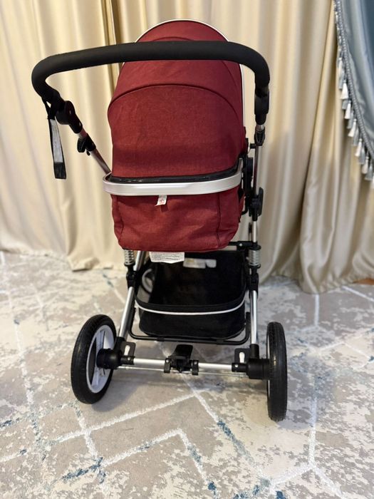 Почти новым каляска