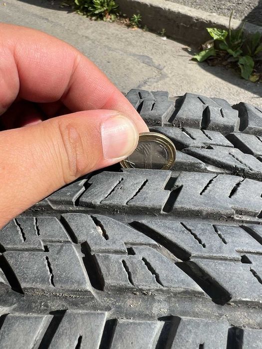 2 бр. Yokohama Geolandar A/T 225/60 R17 99T–година 2023,отлични, София