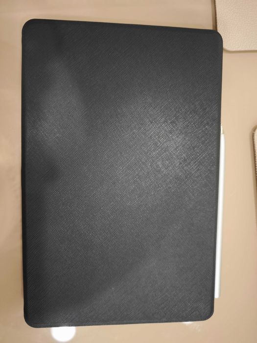 Tableta Huawei Matepad 11 , husa cu tastatura si stylus (pen)