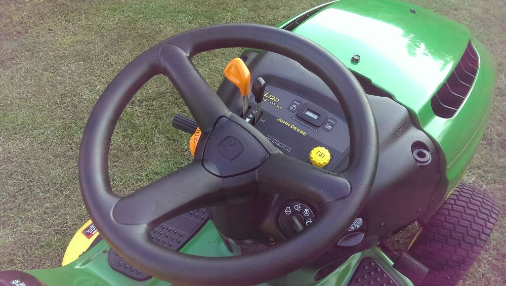 Тракторна Косачка John Deere 20 Hp внос от Щатите.. Договаряне