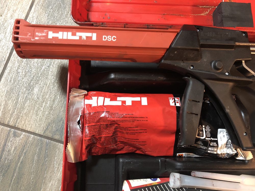 Уред за монтаж Hilti DSC