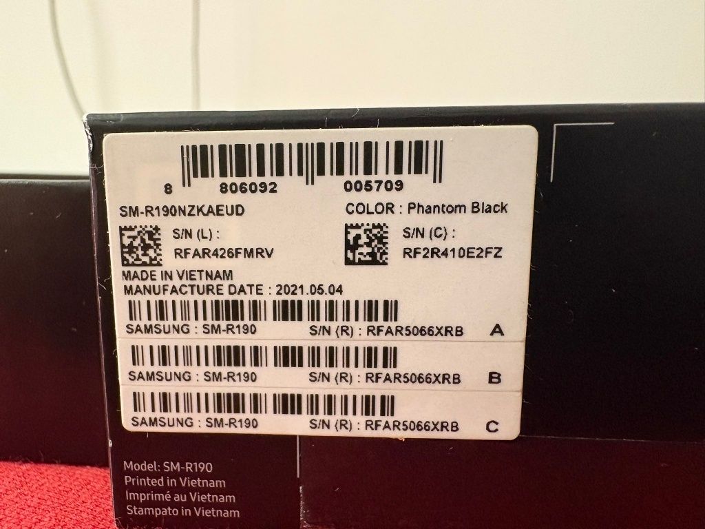 Слушалки galaxy buds pro и galaxy buds FE не ползвани