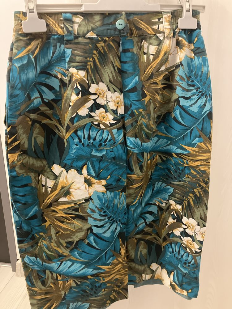 Fusta midi cu buzunare, model floral, marime 38