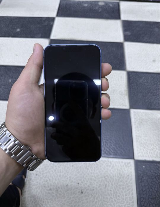 Iphone 13 sotiladi
