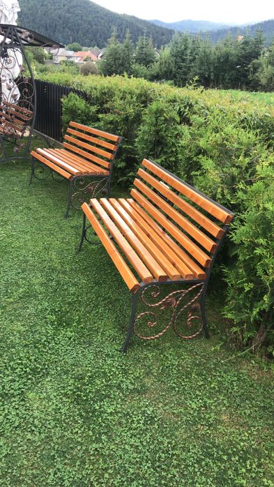 Balansoare din fier forjat…