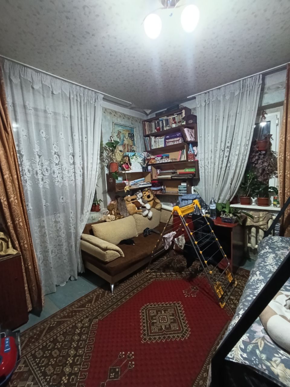 Продаётся 3-х комнатная квартира в Янгихаётском районе Дустлик 2