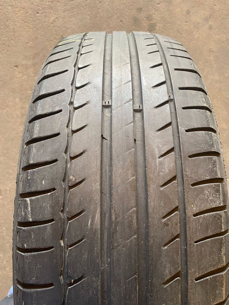 2 anvelope 205 50 R 16 Michelin Vara