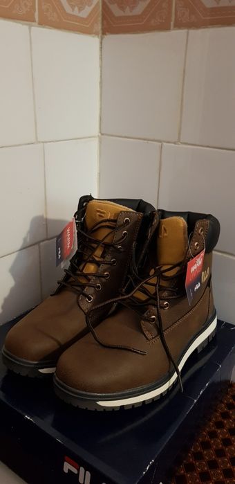 Vand Ghete Fila imblanite.