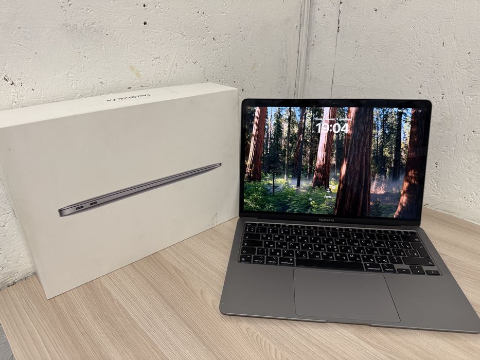 Продам MacBook M1 (13”) в идеальном состоянии