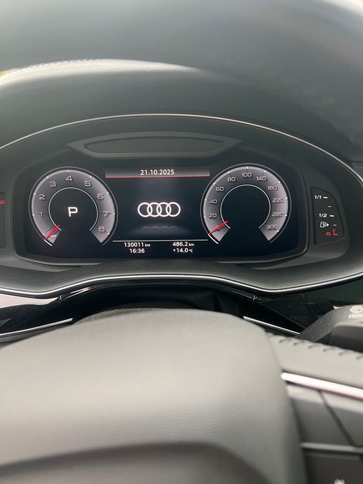 Audi Q7 7 locuri 2020