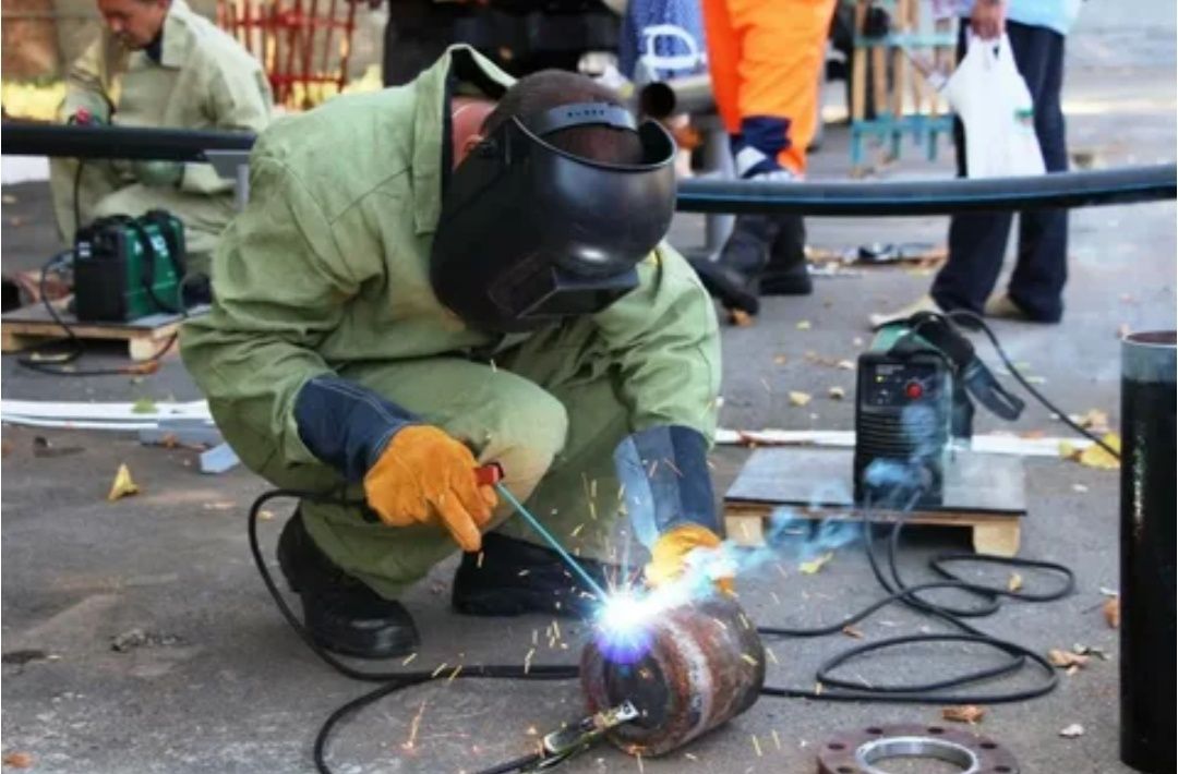 Счётчик газа. Сварщик сварка сварочные работы Ташкент услуги сварщика