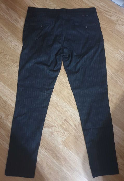 Pantalon negru conic