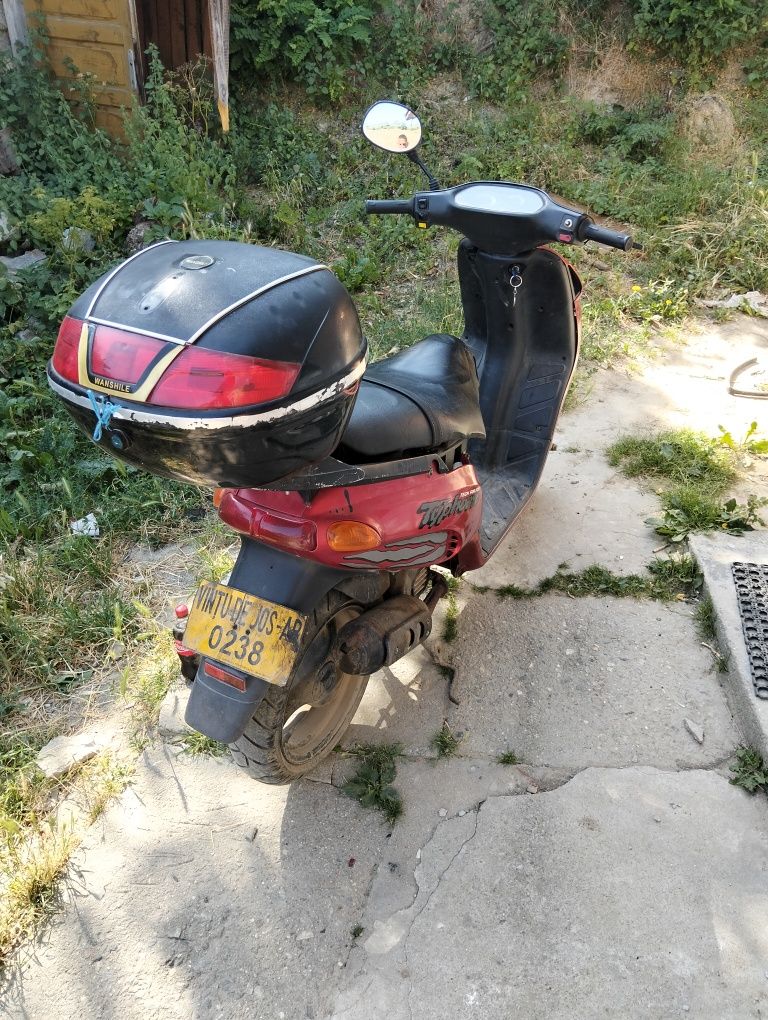 Vând scuter gilera