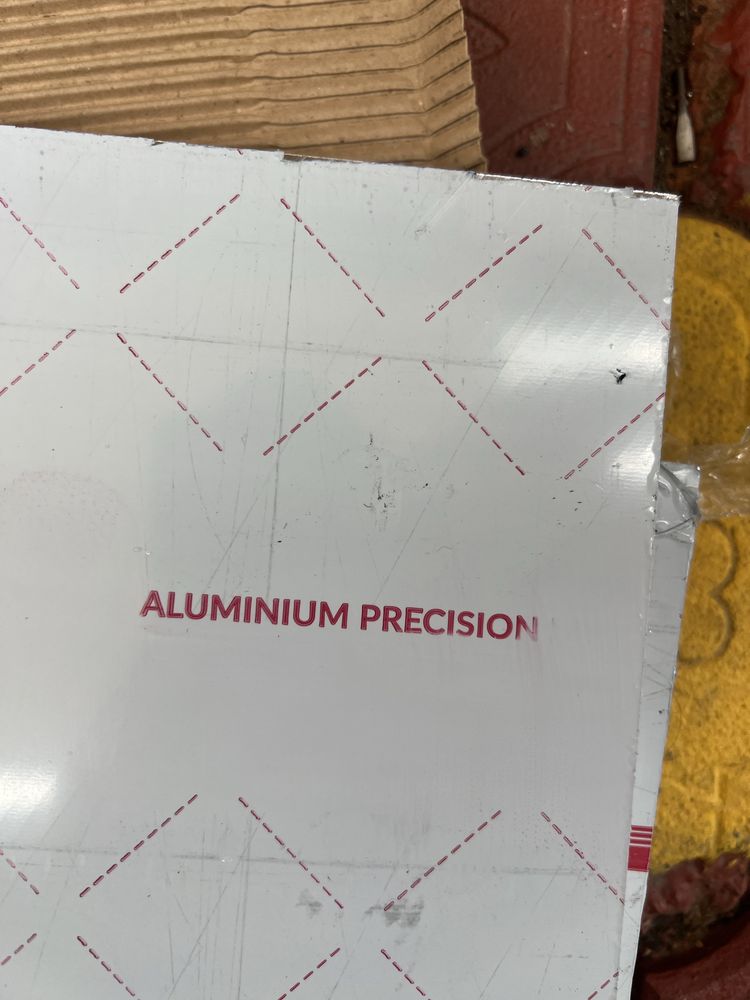 Placi de aluminiu de precizie