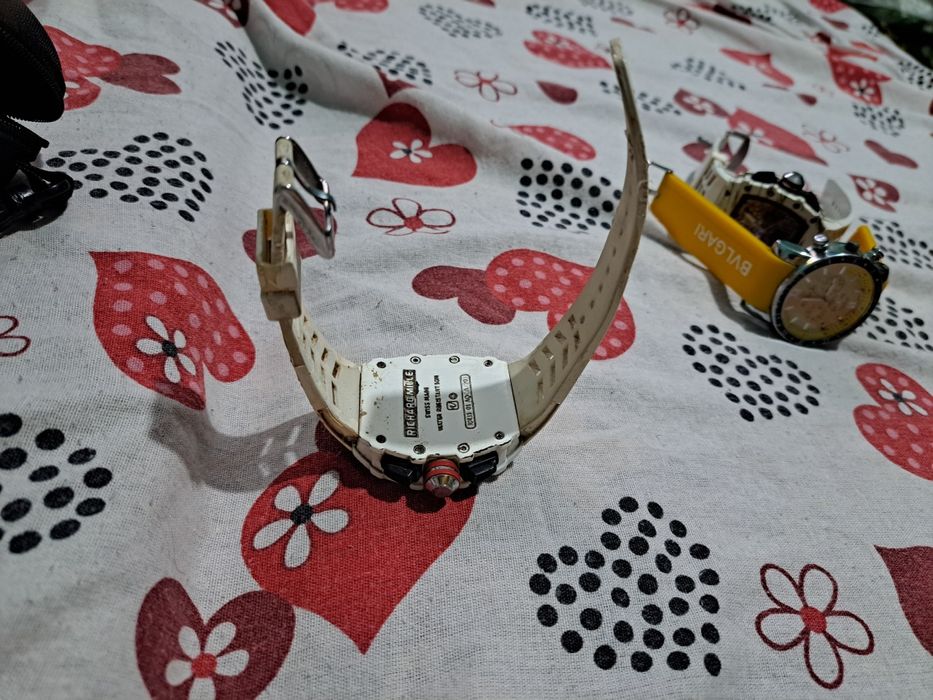 Vand 3 ceasuri de mână