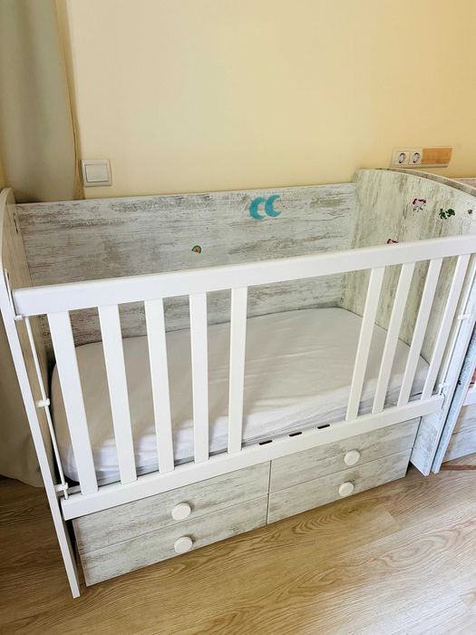 Бебешки кошари Nicole baby с матрак от бамбук имам 2 бр.