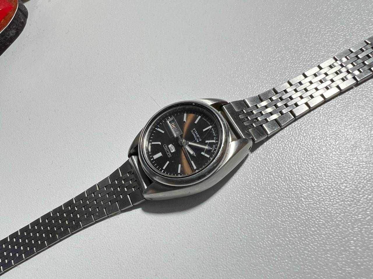 Женские часы Японского бренда SEIKO