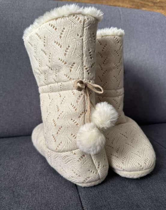 Топли ботуши за в къщи от Oysho