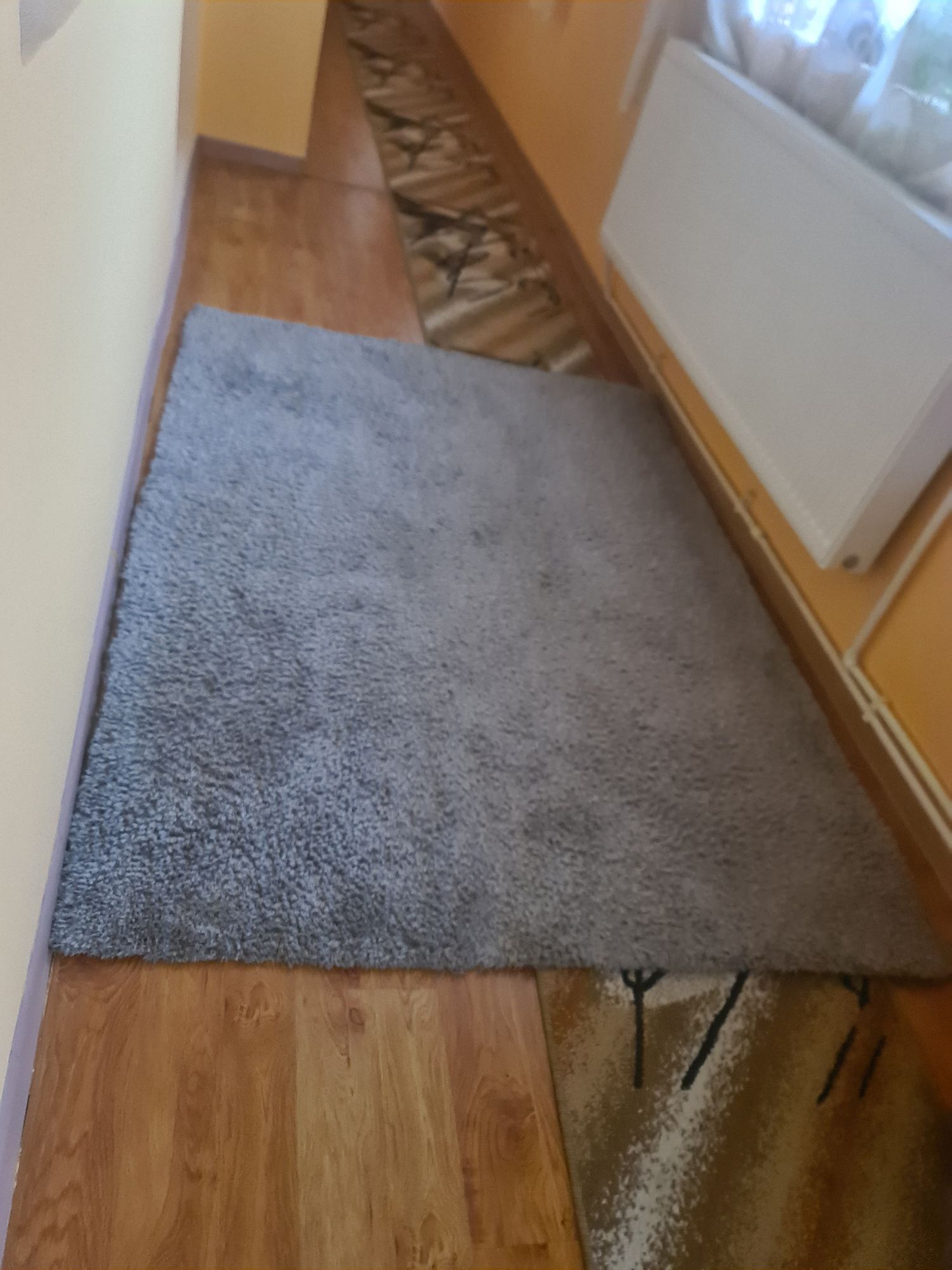 Covor pufos 200 cm lungime pe 140 cm latime