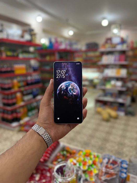 Redmi Note 13 sotiladi 256Gb