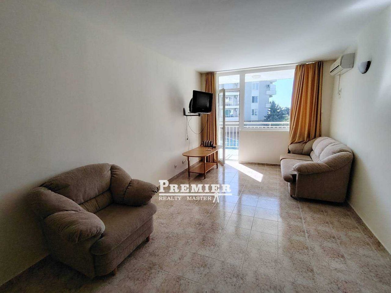 Продава се Тристаен апартамент в с. Равда, Област Бургас - 85 кв.м за 871 €/кв.м - Снимка #6