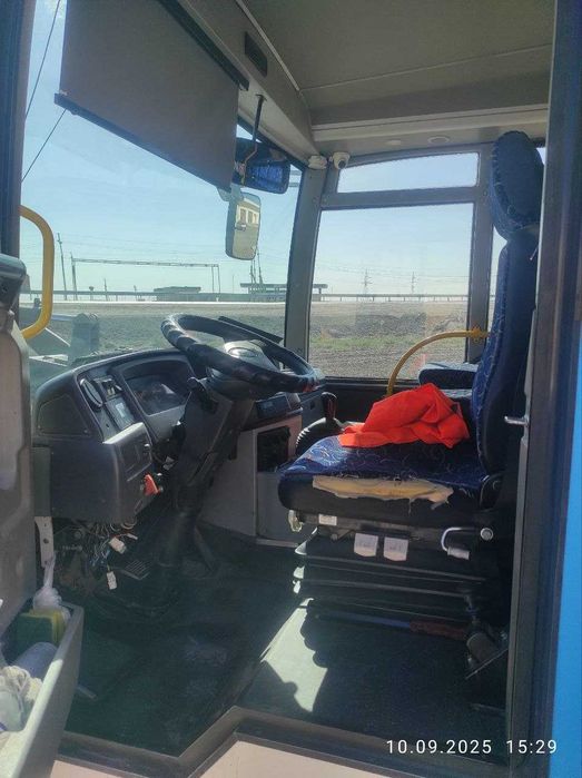 Автобус Isuzu HD50 сотилади