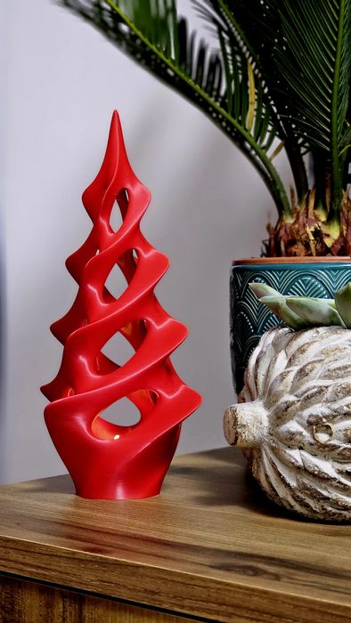 Ornament bradut de Craciun minimalist