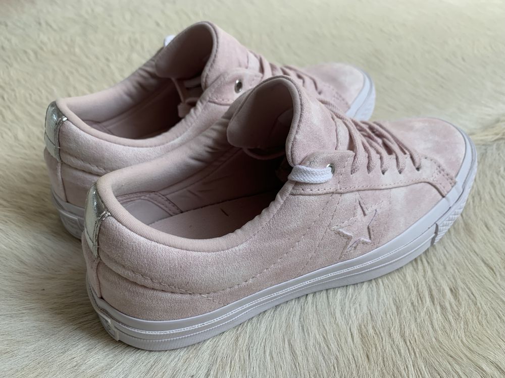 Converse One Star Pink