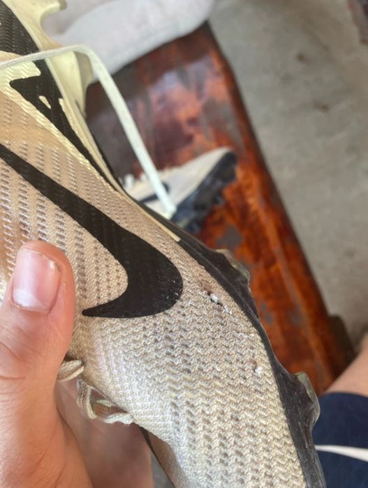 Ghete de fotbal profesionale nr 41