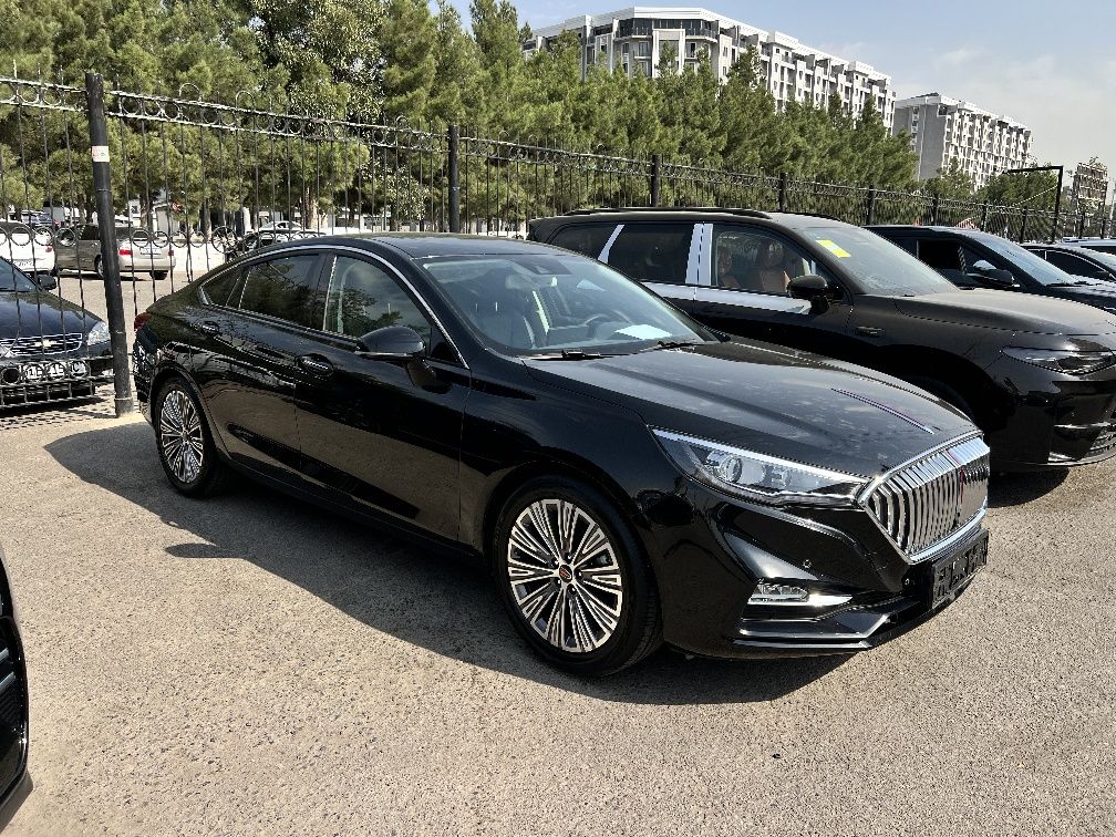 Hongqi H5 2024 гибрид