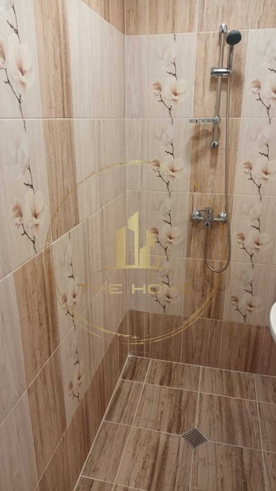 Дава се под наем Тристаен апартамент в Варна, Цветен квартал - 90 кв.м за 500 € - Снимка #12