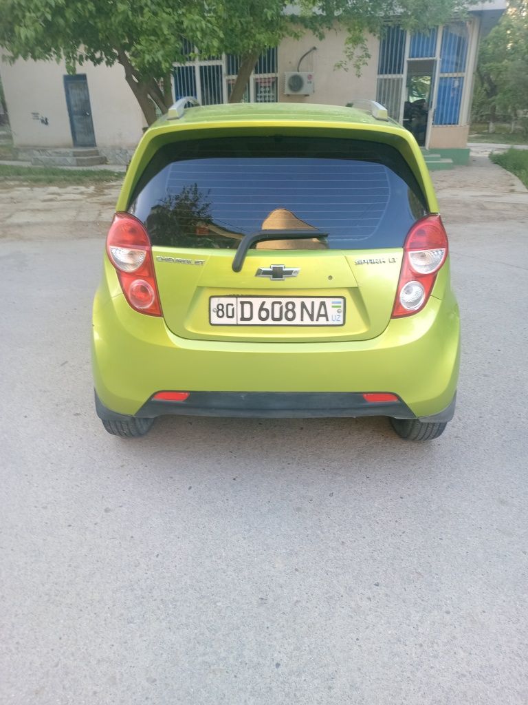 Спарк сотилади..
