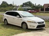 Ford Mondeo GHIA