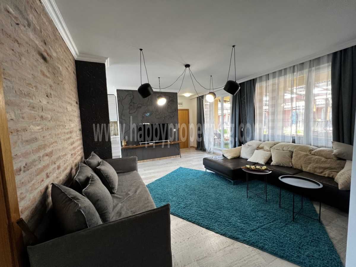Продава се Многостаен апартамент в к.к. Слънчев бряг - 181 кв.м за 1078 €/кв.м - Снимка #1