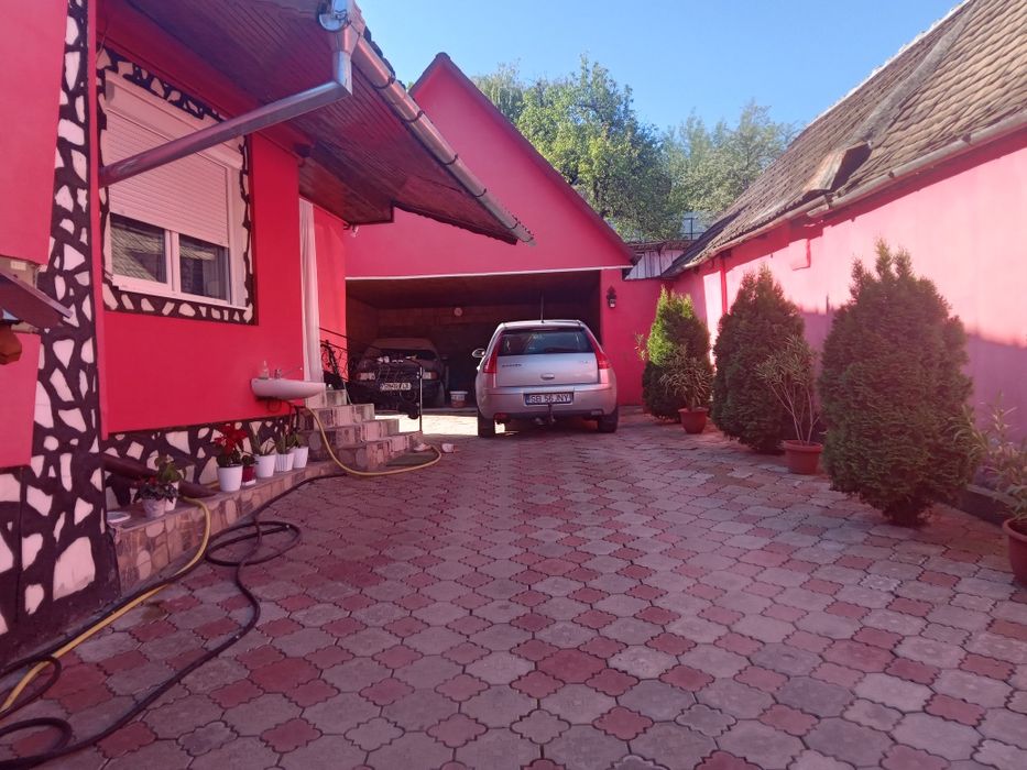 Casă de vânzare în comuna Axente Sever  jud Sibiu