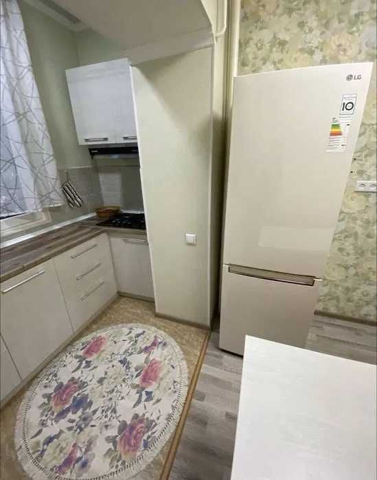 Срочно сдам 2/2/4 на Буз-2 ор-р Экобазар 378*