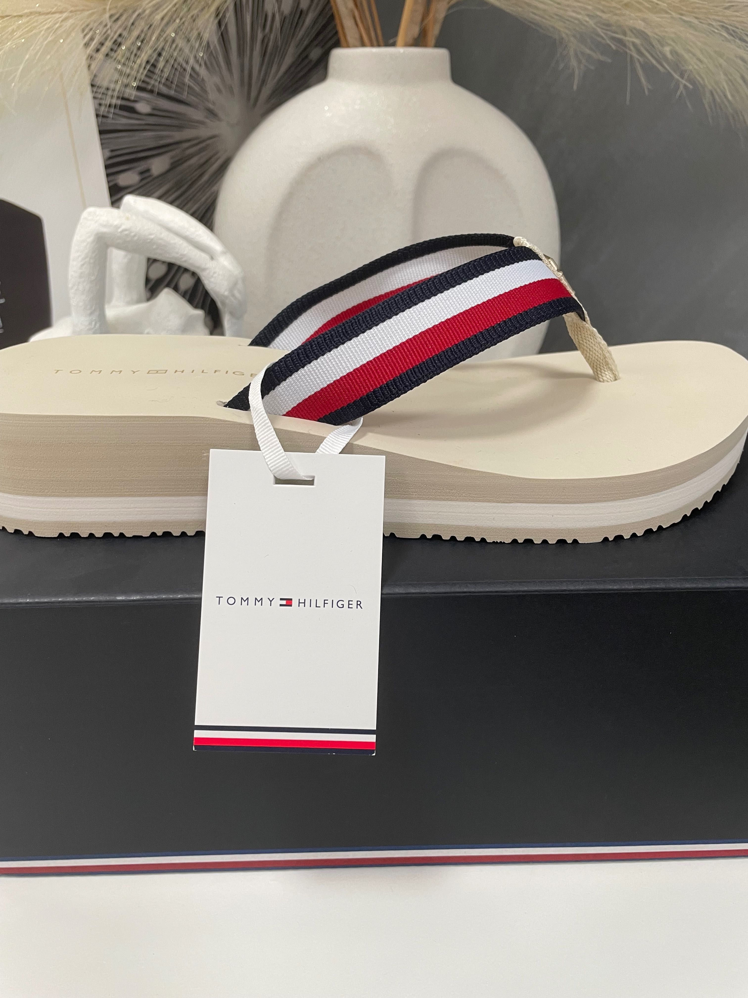 Чехли Tommy Hilfiger