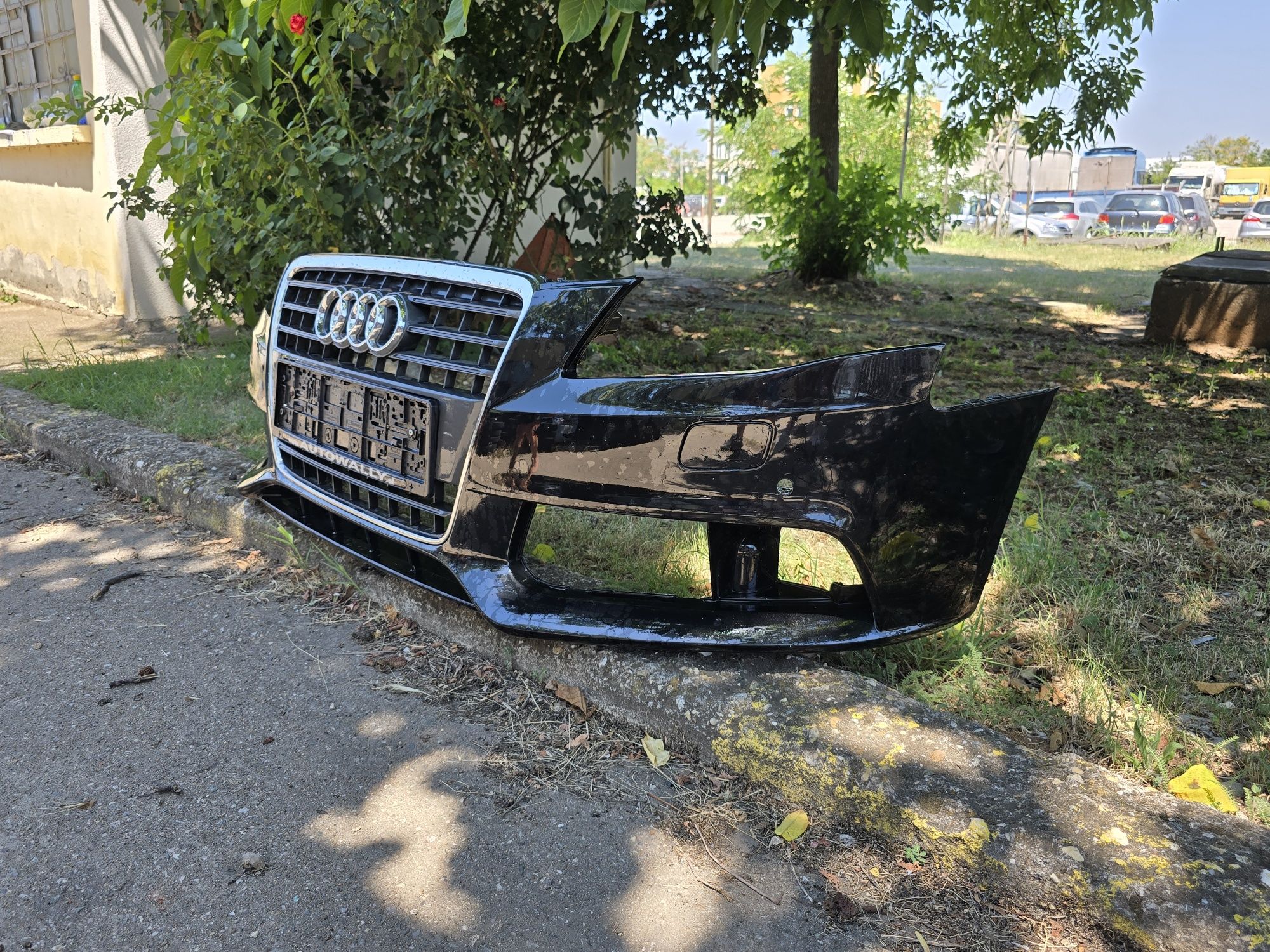 Предна броня зя Audi A4/B8