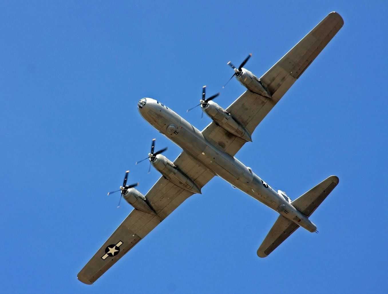 подарочная модель самолета B-29 Superfortress