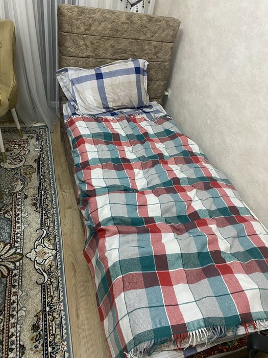 Одна спальная кравать