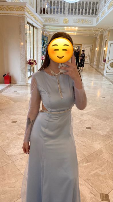 Платье вечернее