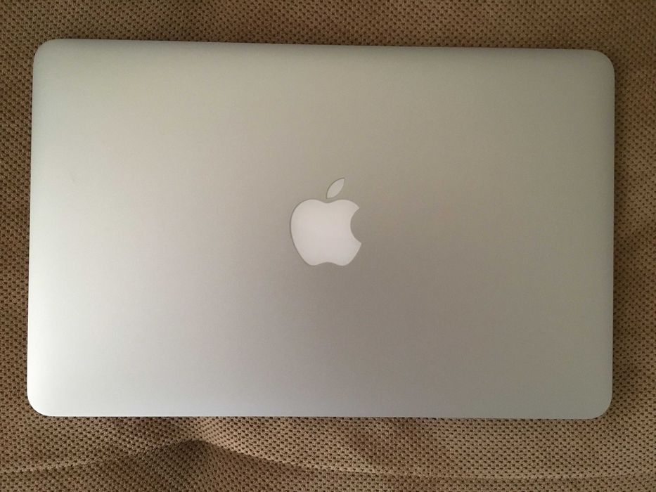 11.6' Core i5 Apple MacBook Air 2015 8GB RAM/128GB SSD/Батерия 8 ч